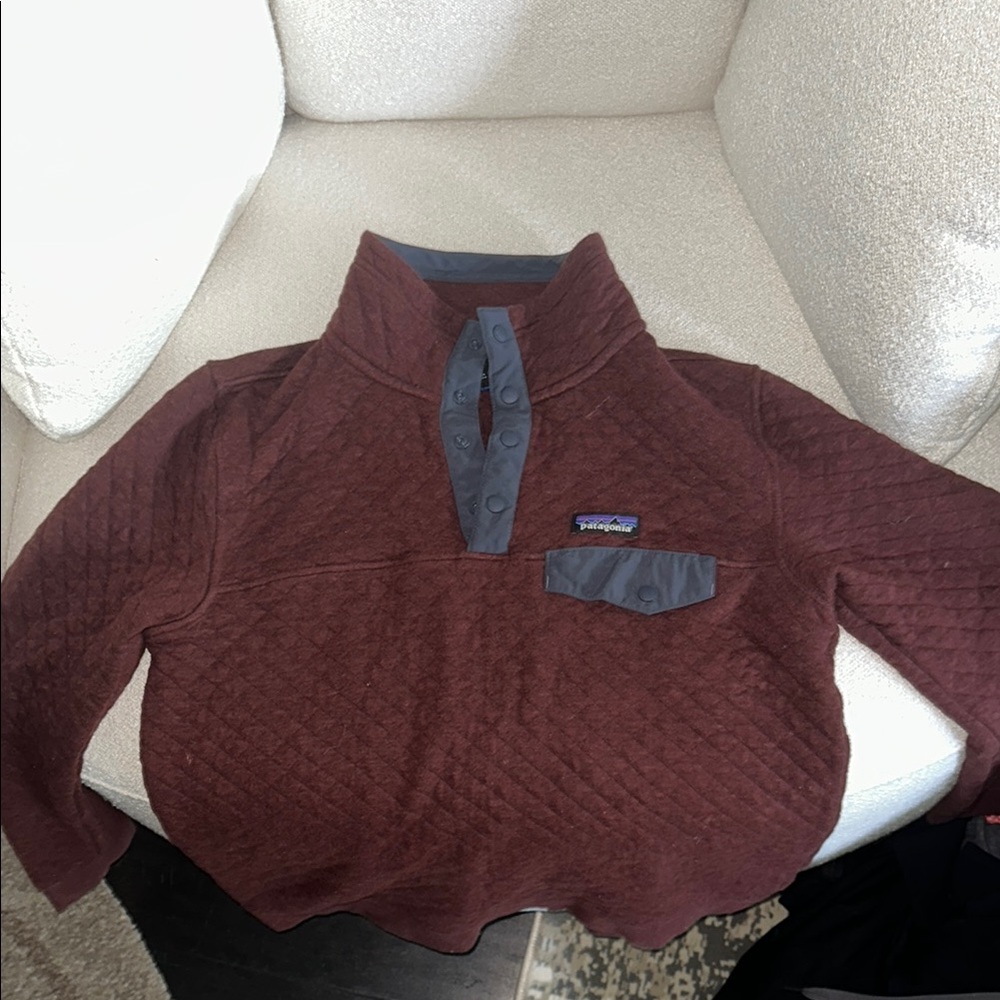 Patagonia Unisex Maroon Quilted Sweatshirt